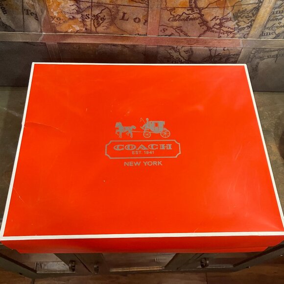 Coach Berry City Tote - Picture 10 of 10